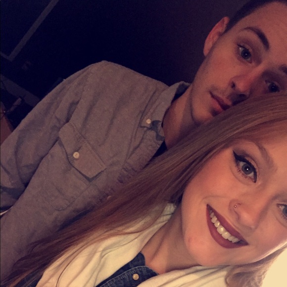 Meet your Posher, Tayler - Picture 1 of 1